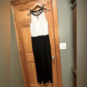 Vince Camuto one peice jumpsuit - size 14